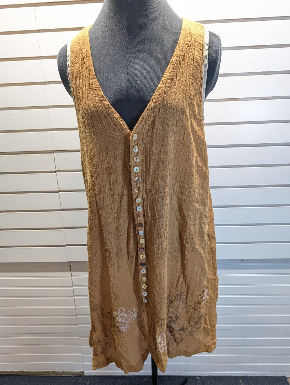 Blue Fish Hand Painted Long Gauze Button Front Button Front Vest Size 2 EUC